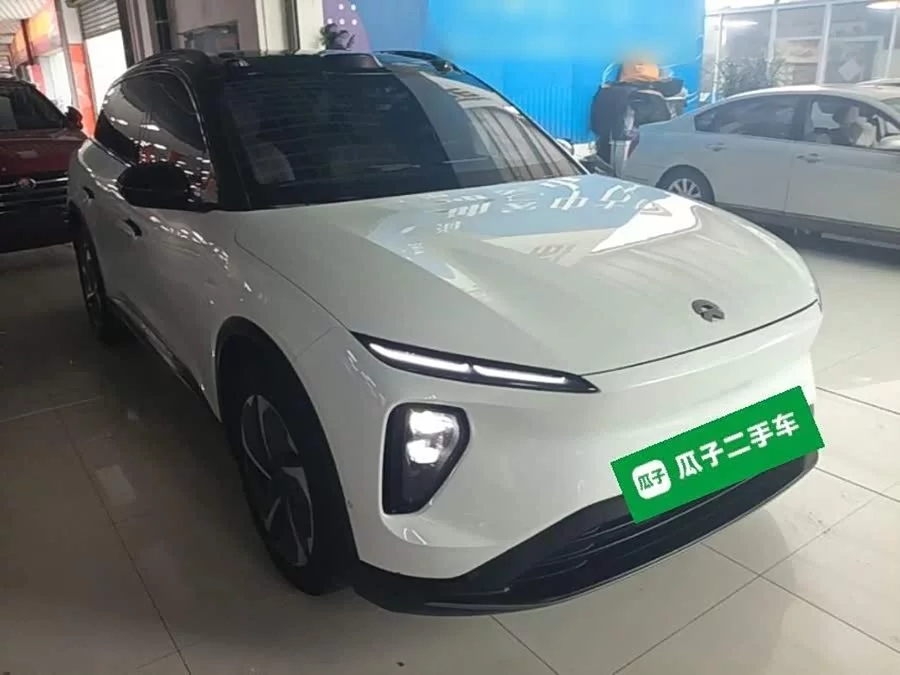 NIO ES6