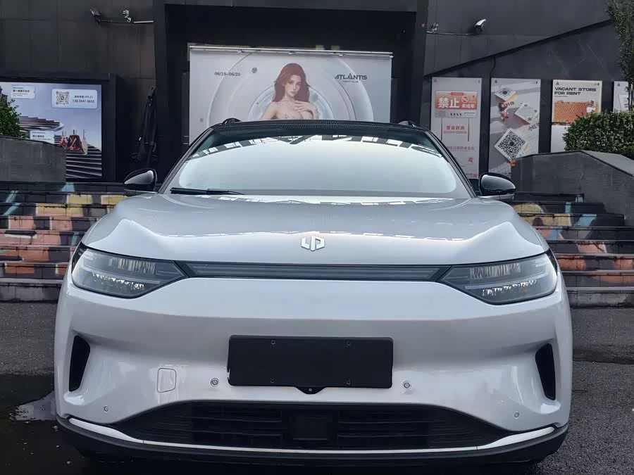 Leapmotor C11
