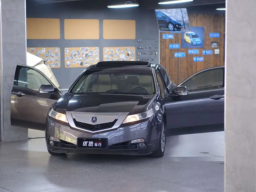 Acura TL