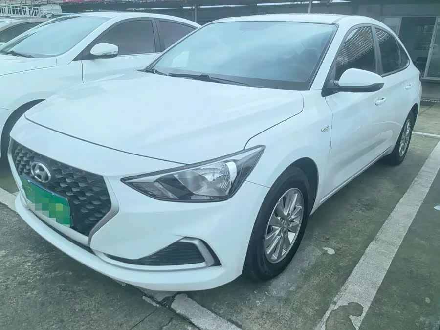 Hyundai Elantra / Celesta
