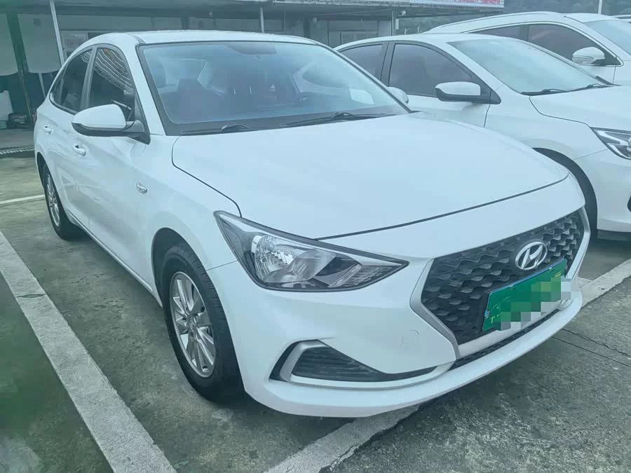 Hyundai Elantra / Celesta