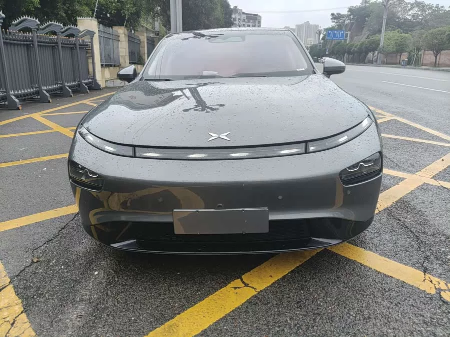 Xpeng P7