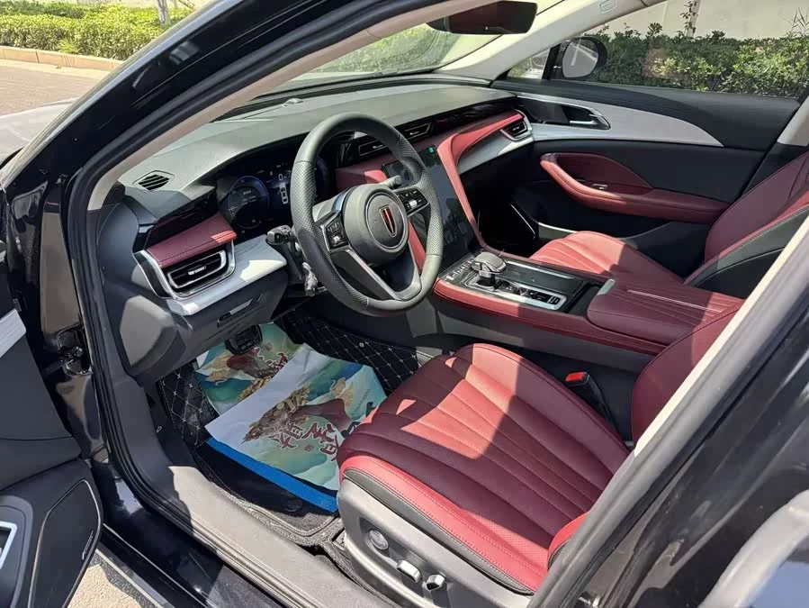 Hongqi H5 PHEV