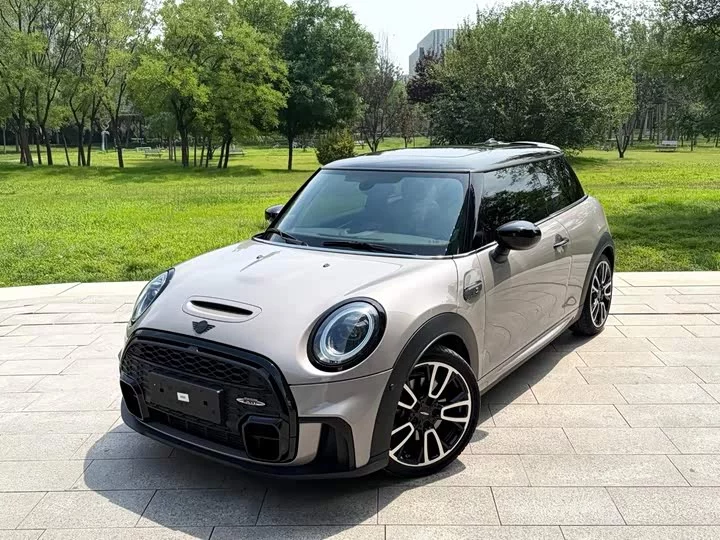 MINI 