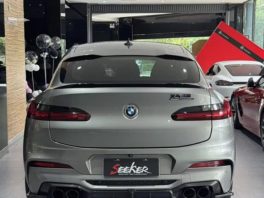 BMW X4 M