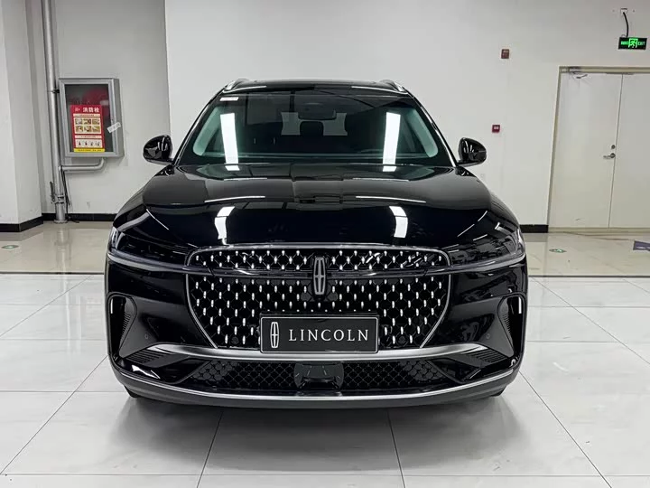 Lincoln navigator