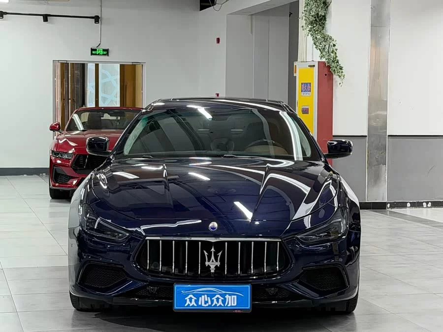 Maserati Ghibli