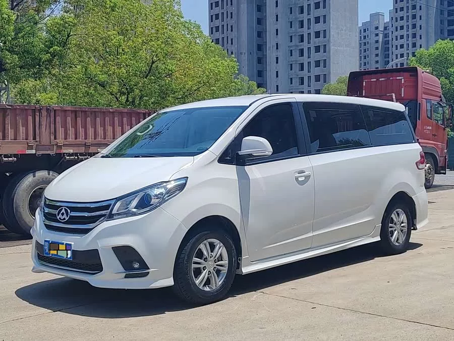 Maxus G10