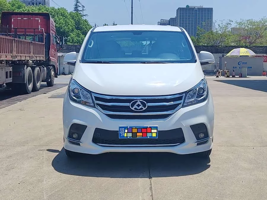 Maxus G10