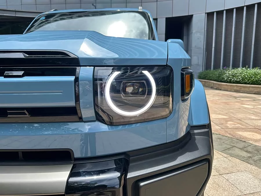 iCAR V27