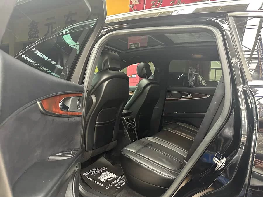 Lincoln MKX