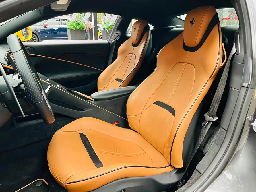 Ferrari Roma