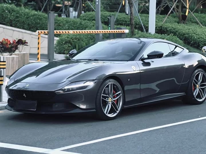 ferrari Roma