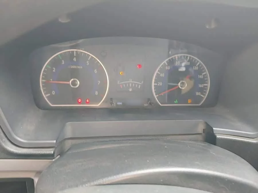 Dongfeng Succeed