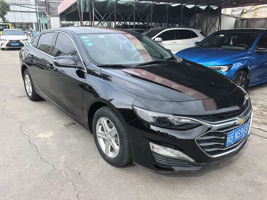 Chevrolet Malibu XL