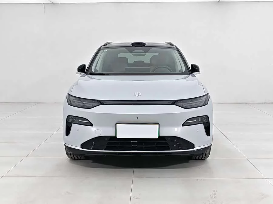 Leapmotor C11