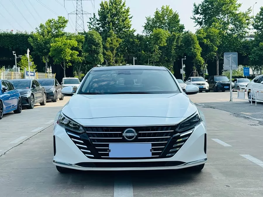 Nissan Teana