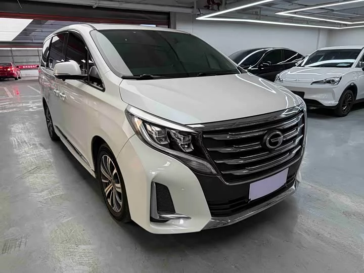 GAC Trumpchi M8