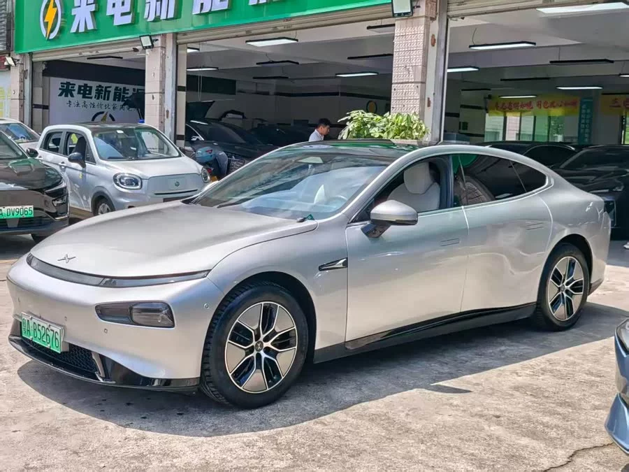 Xpeng P7