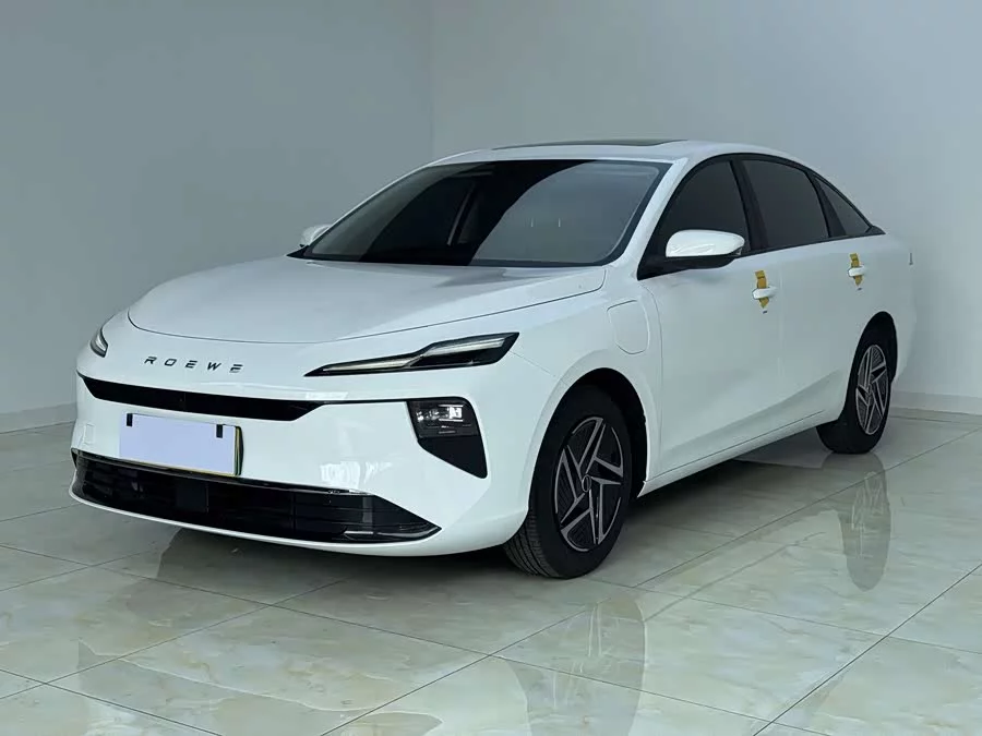 Roewe D6