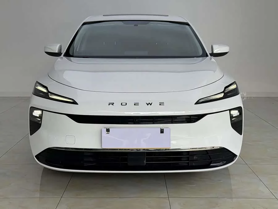 Roewe D6