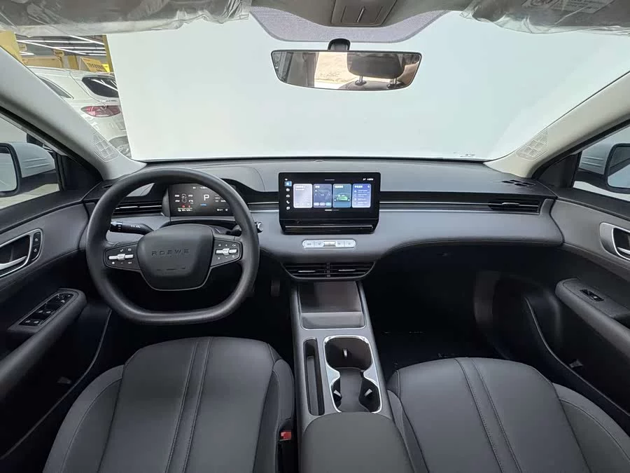 Roewe D6