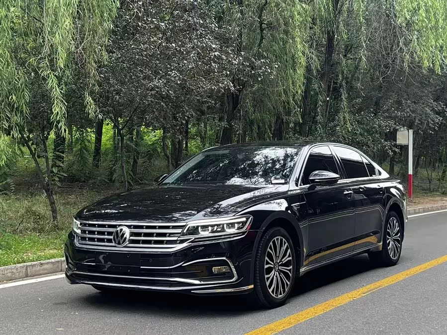 Volkswagen Phaeton / Phideon