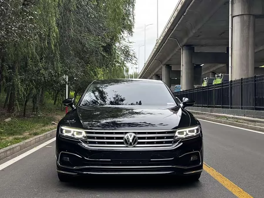 Volkswagen Phaeton / Phideon
