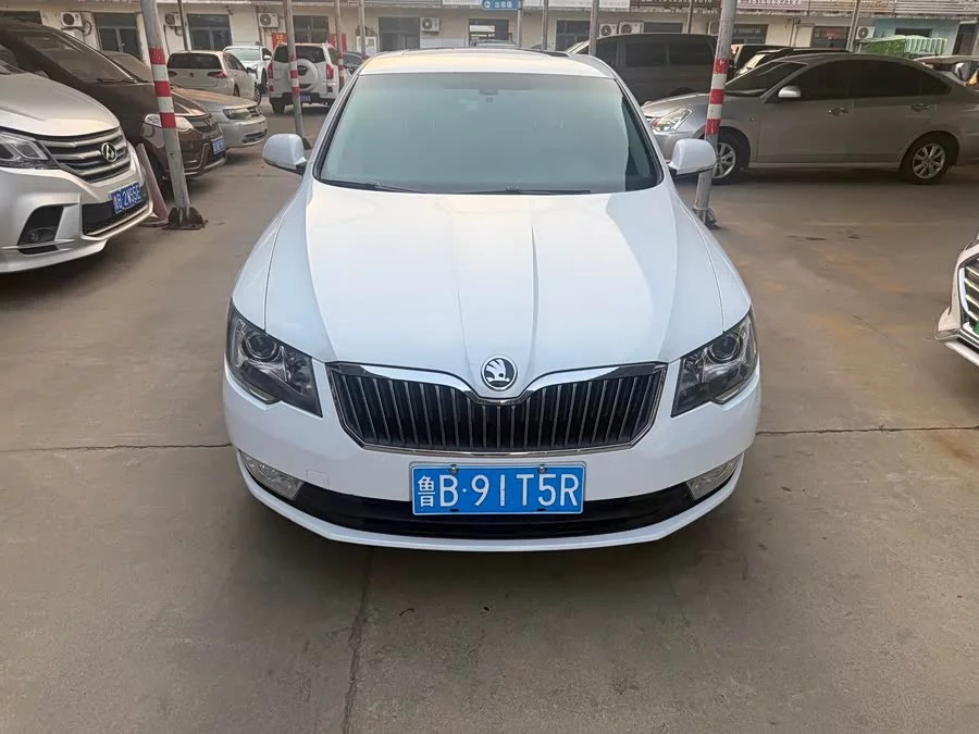 Skoda SuperB