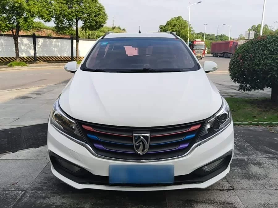 Baojun 310W