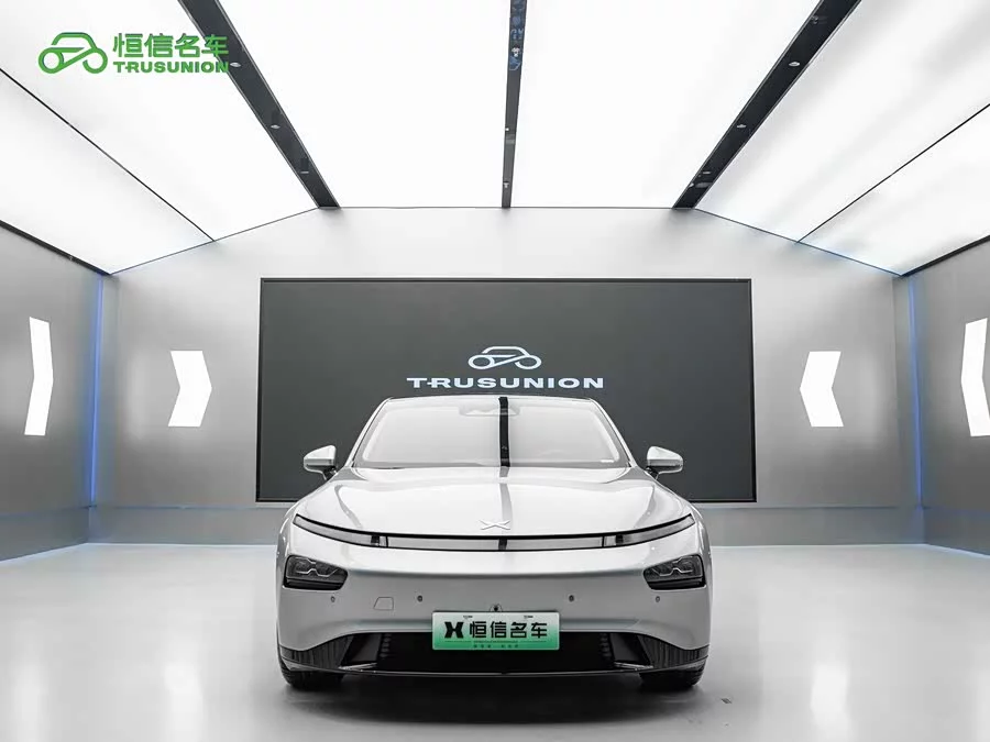 Xpeng P7