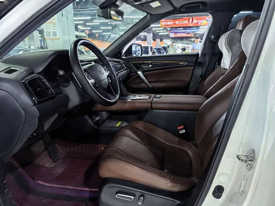 Honda UR-V