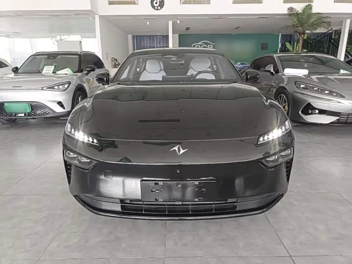 Dongfeng eπ007