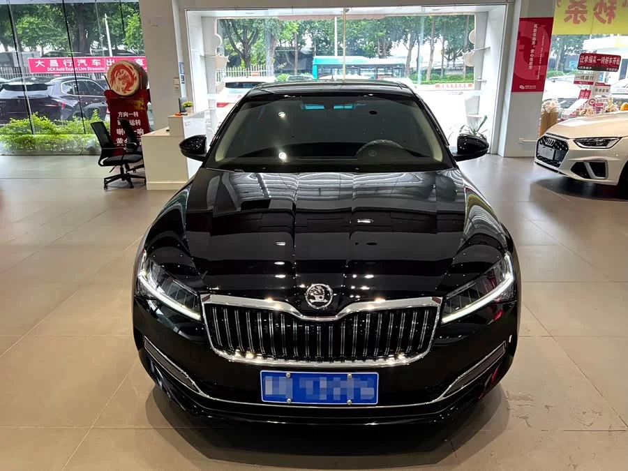 Skoda SuperB