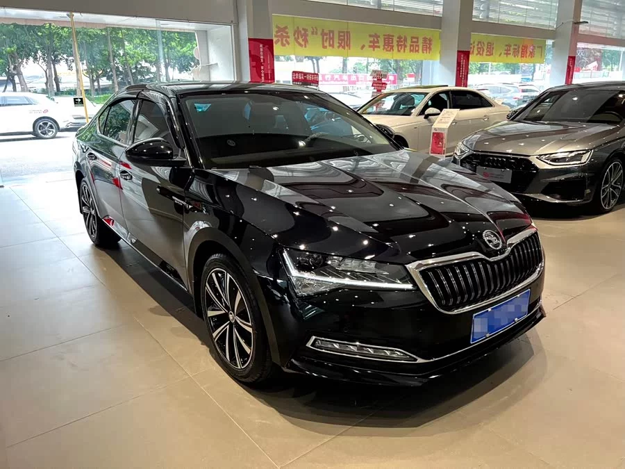 Skoda SuperB