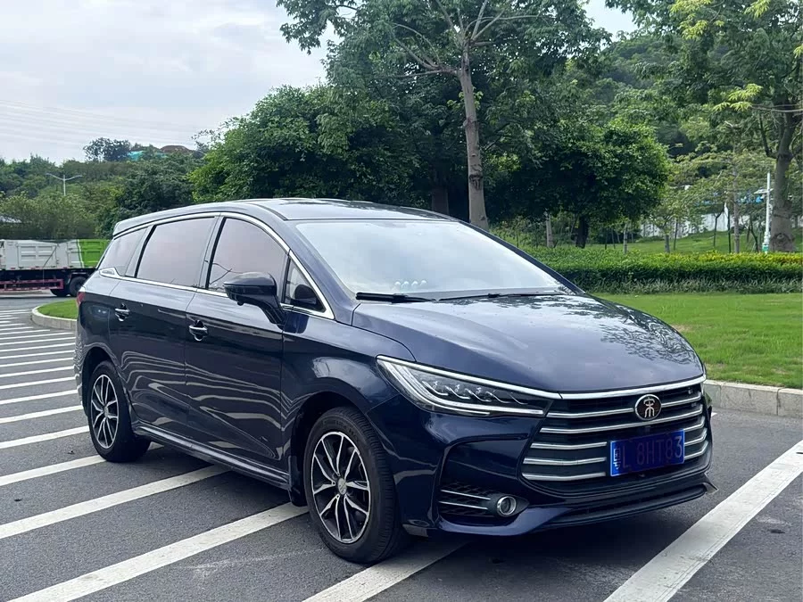 BYD Song MAX