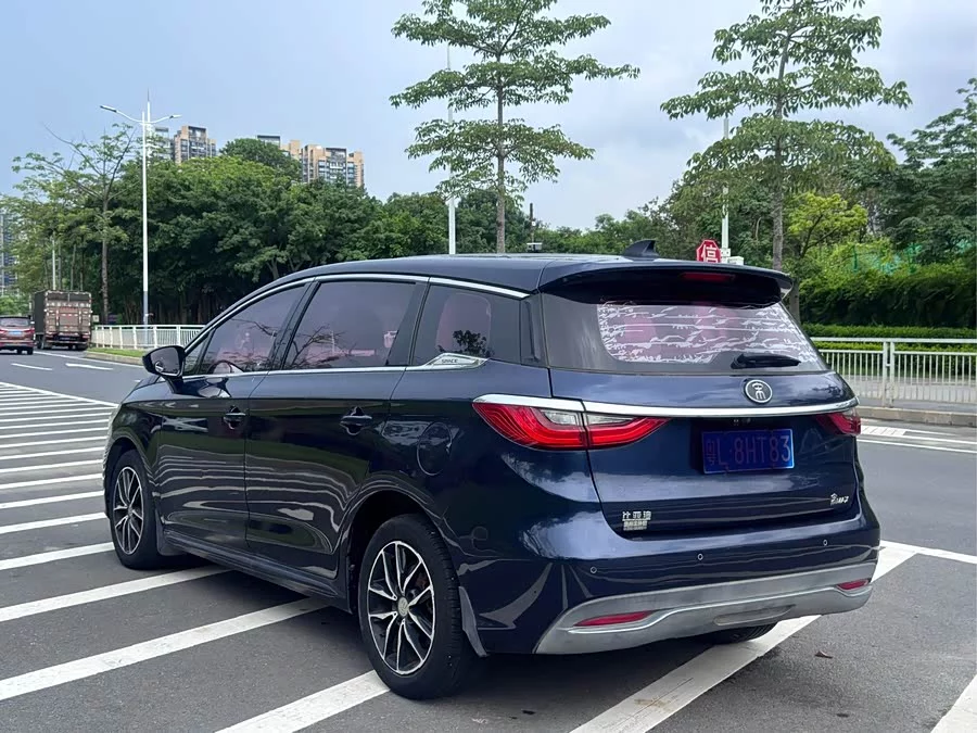 BYD Song MAX