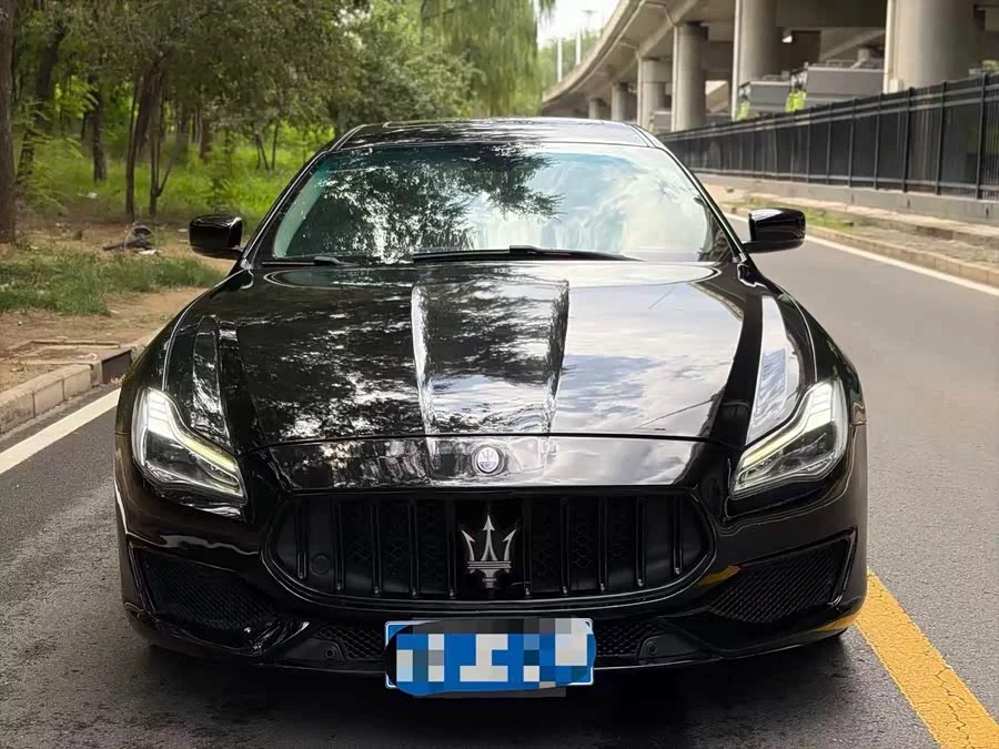 Maserati President