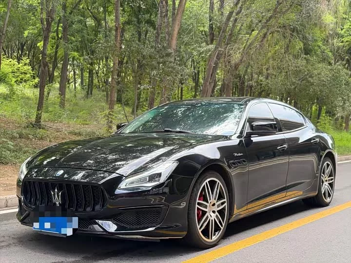 Maserati President