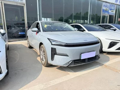 Geely Galaxy L6