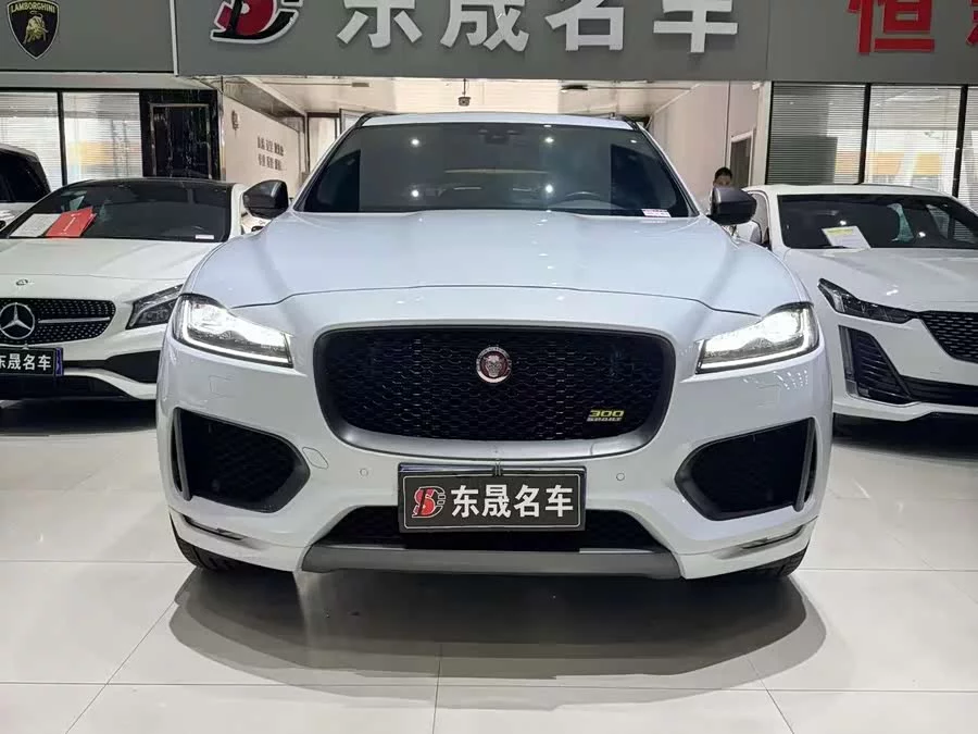 Jaguar F-PACE