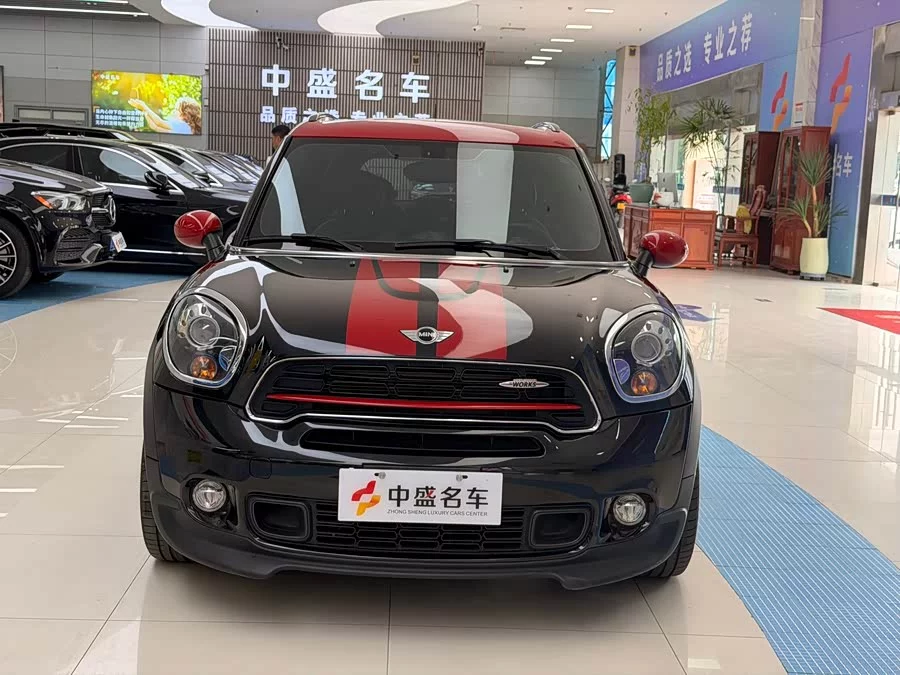 MINI JCW COUNTRYMAN