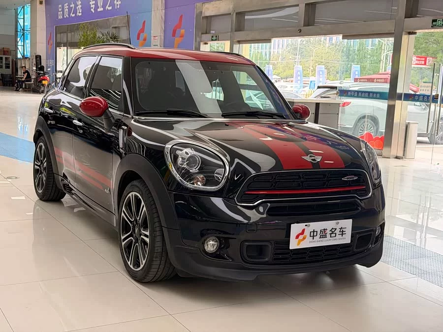 MINI JCW COUNTRYMAN