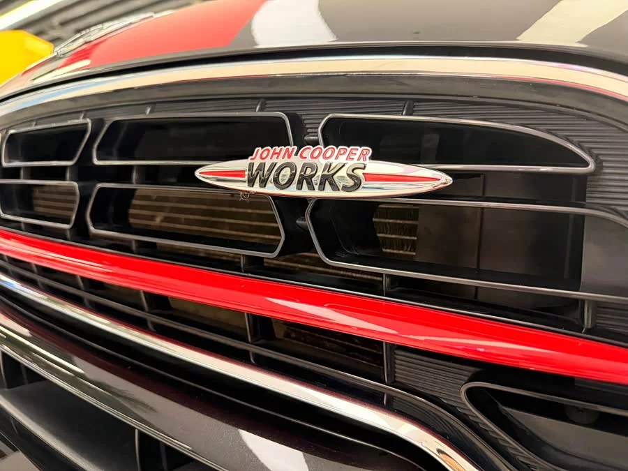 MINI JCW COUNTRYMAN