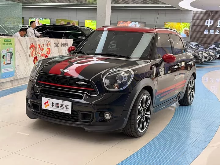 MINI JCW COUNTRYMAN