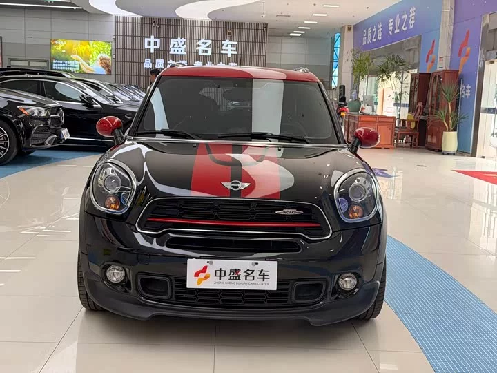 MINI JCW COUNTRYMAN
