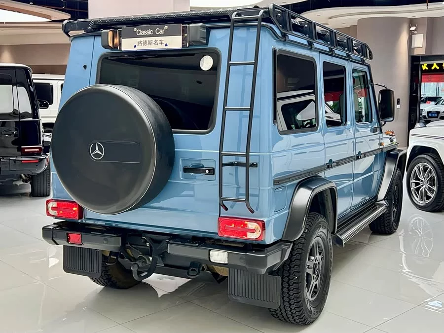 Mercedes Benz G-rated