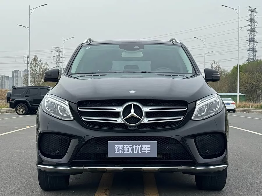 Mercedes Benz GLE (Imported)