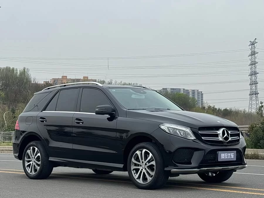 Mercedes Benz GLE (Imported)