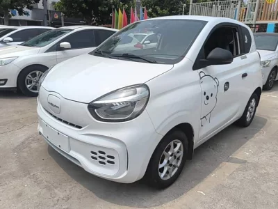 Roewe CLEVER by Colwei